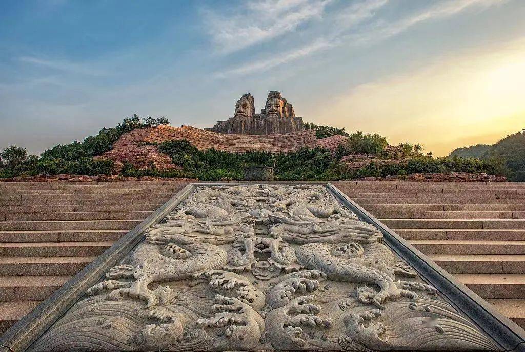 跟着纪念币去旅游 | 热火河南，币上游