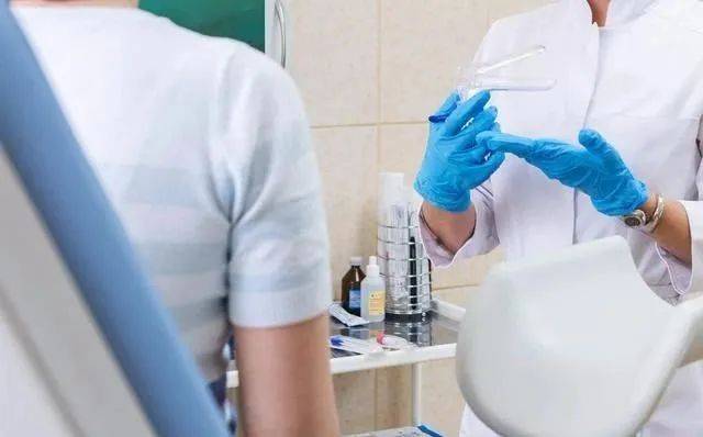 子宫腺肌症和子宫肌瘤的症状一样吗？