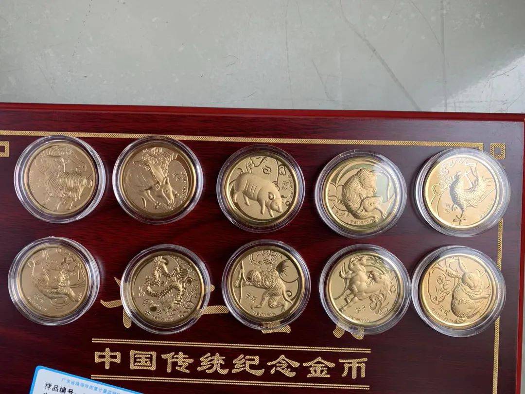 直播间里抢到的“足金”，一测全是“老铁”
