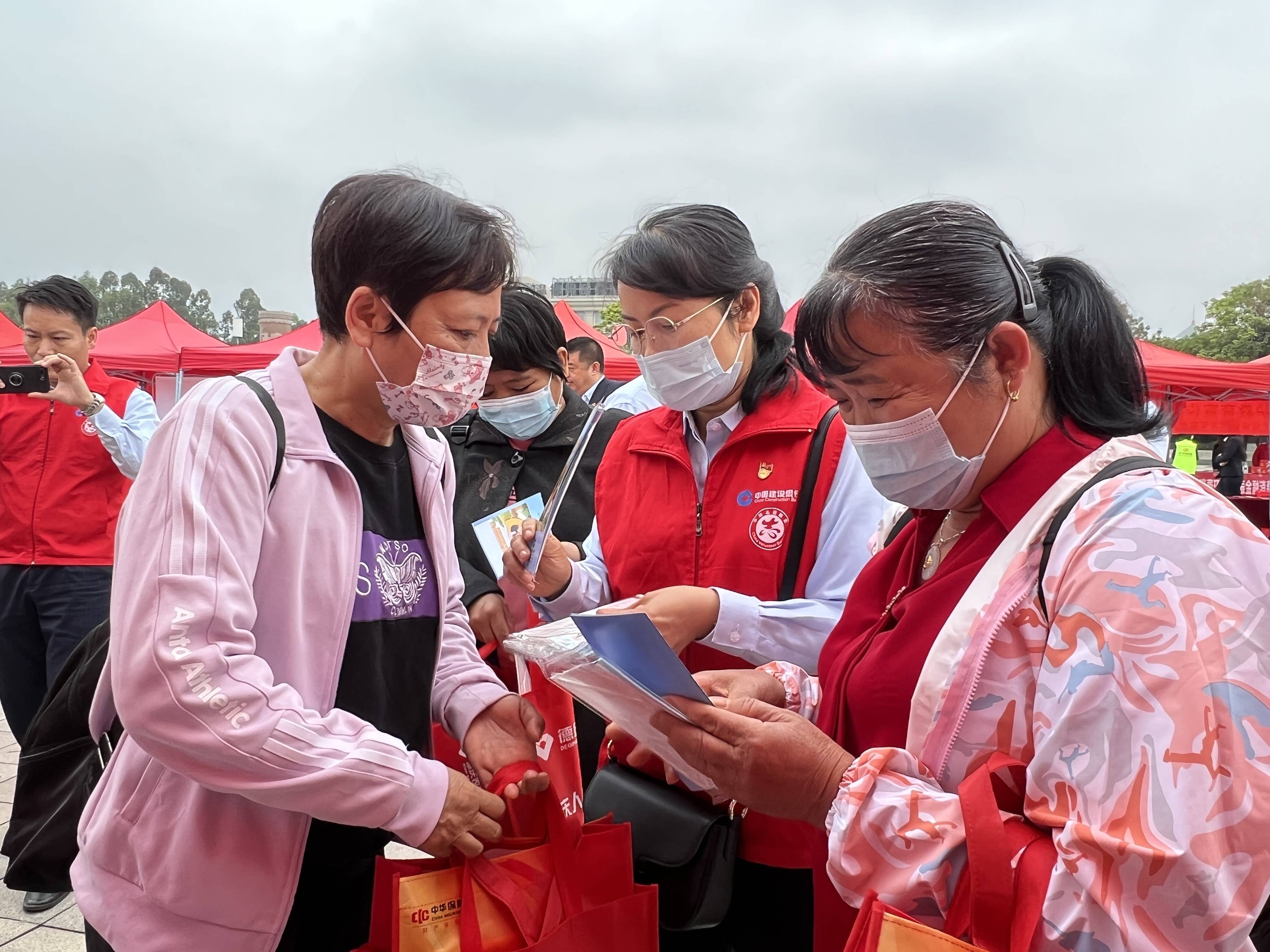 培训机构主动联系退费？肇庆建行提醒：是诈骗新套路