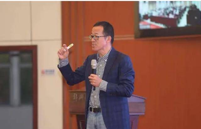 董宇辉离职，新东方美股蒸发约80亿人民币，把俞敏洪吓一身冷汗