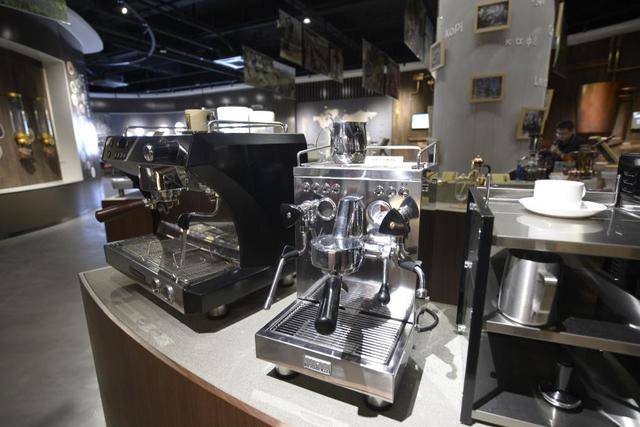 四中全会精神在基层丨记者手记:不产一粒生豆,昆山何以打造千亿元级咖啡产业?