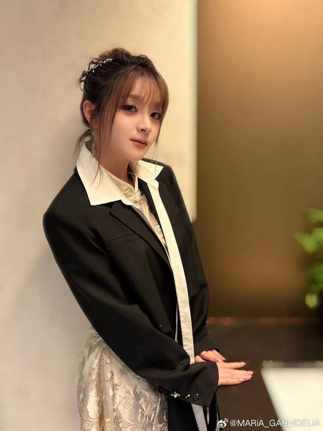 美依礼芽回应“永远支持一个中国” ，本人称发文后受到各种压力