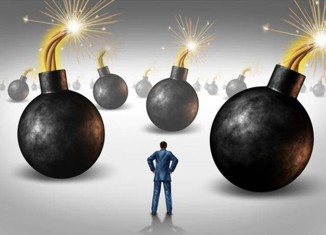 3万股民踩雷！连续三年财务造假，证监会拟罚4000万元，中介机构将被追责